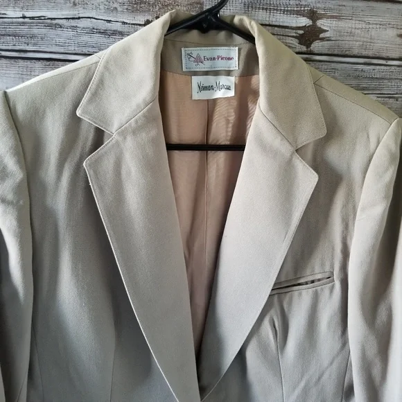 Vintage Neiman Marcus Evan Picone 100% Woo… - Picture 3 of 8